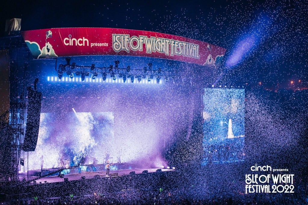 IoW-Festival-2022_Main-Stage_Lewis-Capaldi_Callum-Baker